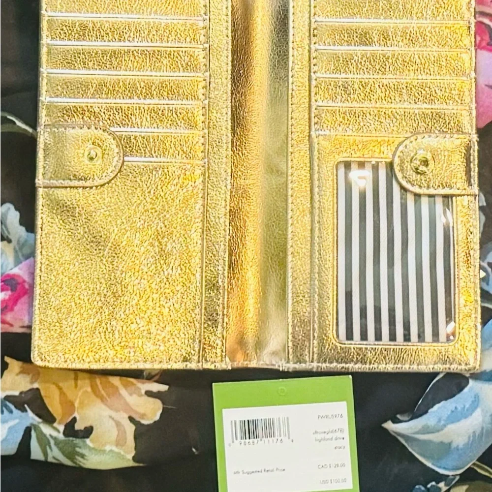 Kate Spade wallet - Picture 3 of 13